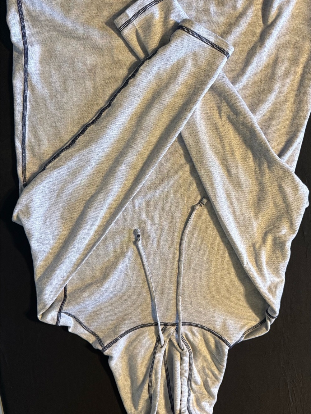 Tommy Bahama Light Gray Pullover Hoodie with Contrast Stitching